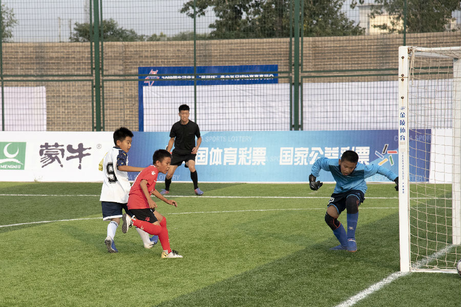 河北省第四届“冀萌杯”青少年足球赛开赛！