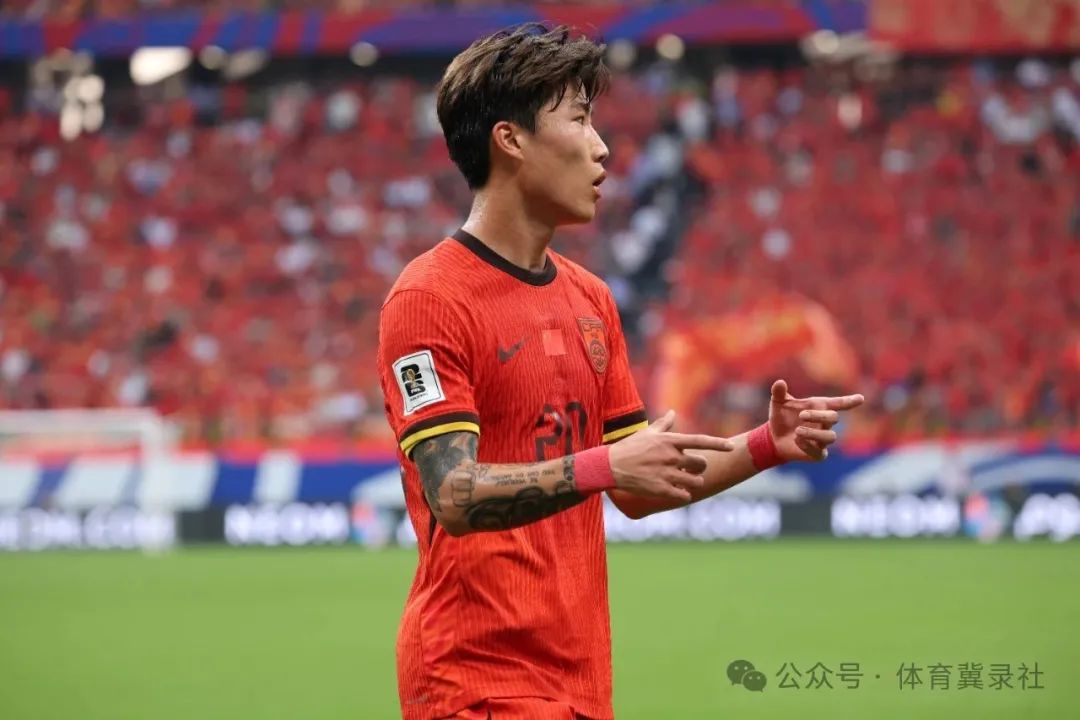 1比0点杀巴林！国足赢球避免小组垫底