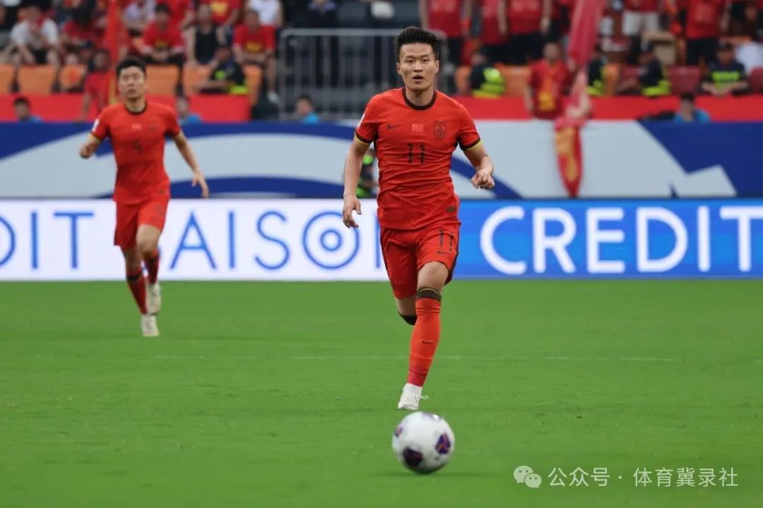1比0点杀巴林！国足赢球避免小组垫底