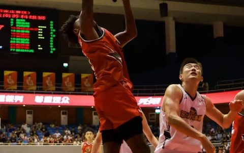 主场首败  石家庄翔蓝93:95盐南苏科雄狮
