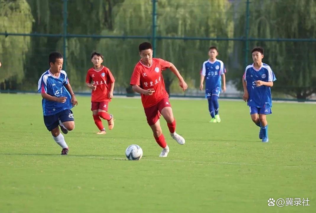 2025赞皇首届“精英杯”青少年足球邀请赛正式启动