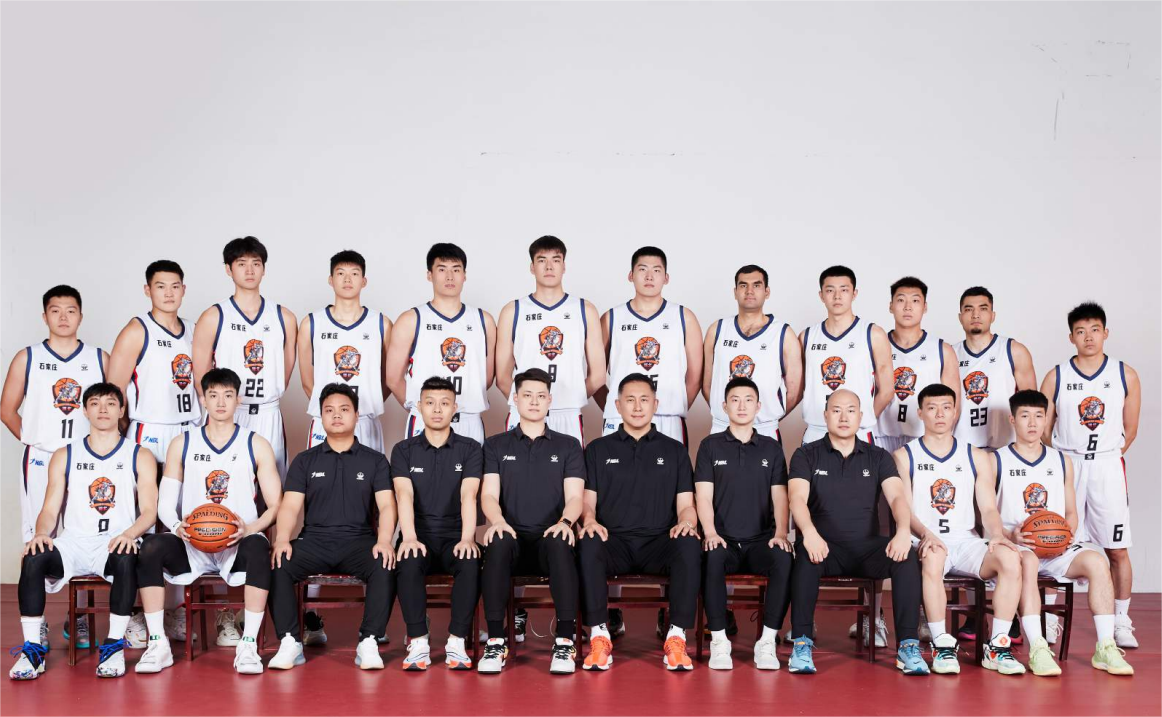 石家庄翔蓝篮球俱乐部全家福