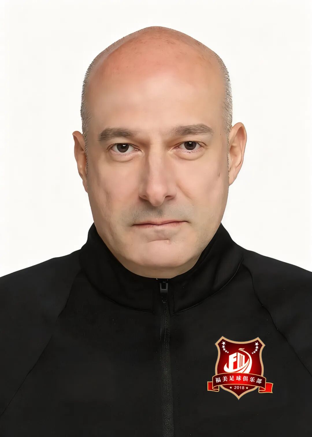 蒂诺·佩雷斯主教练