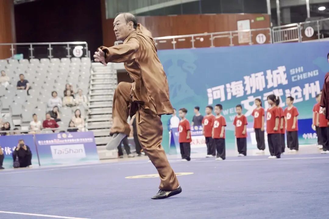 1b18f382fcb772193225041d2d9179cc.jpg